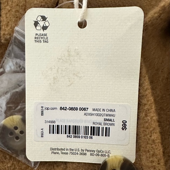 Shacket - Picture 5 of 7